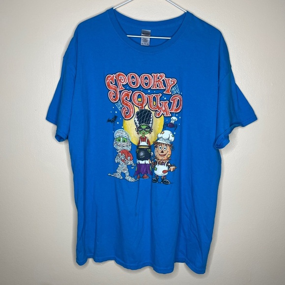 Spooky Squad Halloween cute Bride of Frankenstein Mummy Scarecrow graphic tee XL - Picture 1 of 8